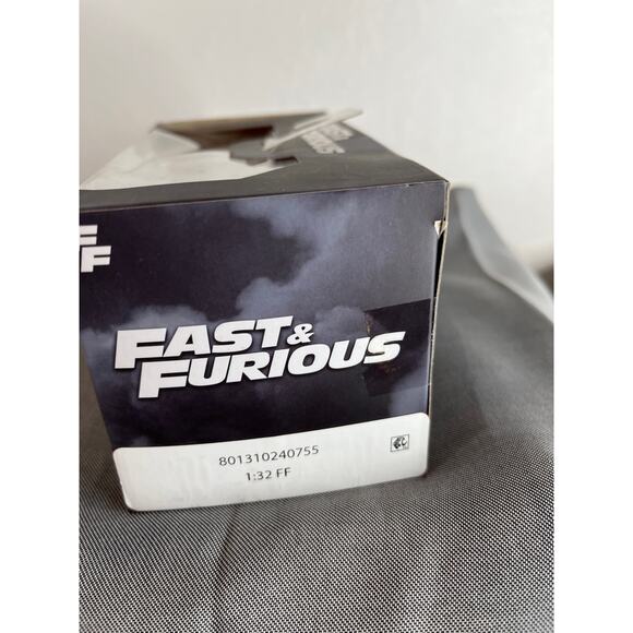 HW35 2022 FAST & FURIOUS DOM'S MAZDA RX-7 MSRP $20 - Picture 4 of 5